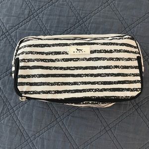 SCOUT Make Up Bag